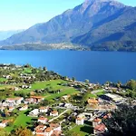 Con Piscina Hébergement de vacances *