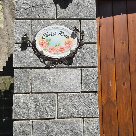 Con Piscina 度假居 Garzeno