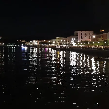 Con Piscina 度假居