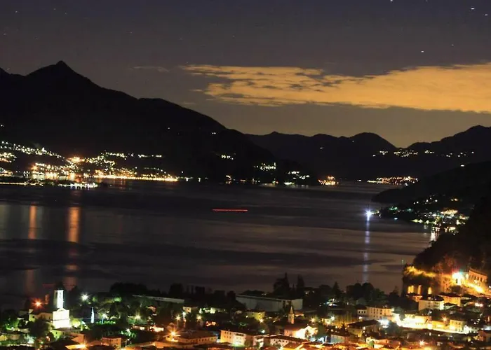 Con Piscina בית נופש