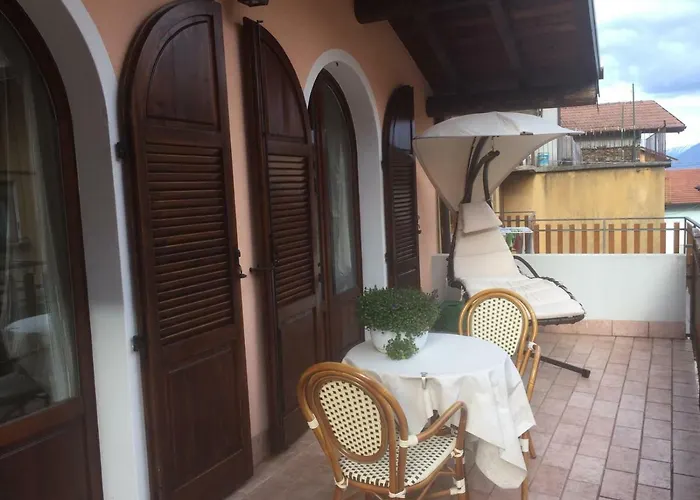 Con Piscina Ferienhaus