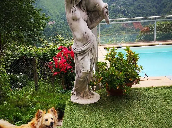 בית נופש Con Piscina Garzeno