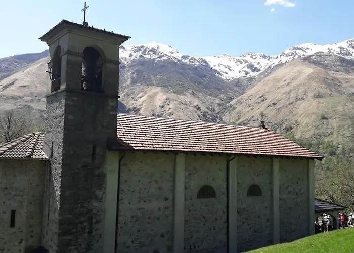 Con Piscina Сasa de vacaciones Garzeno