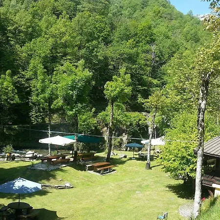 Con Piscina * Garzeno